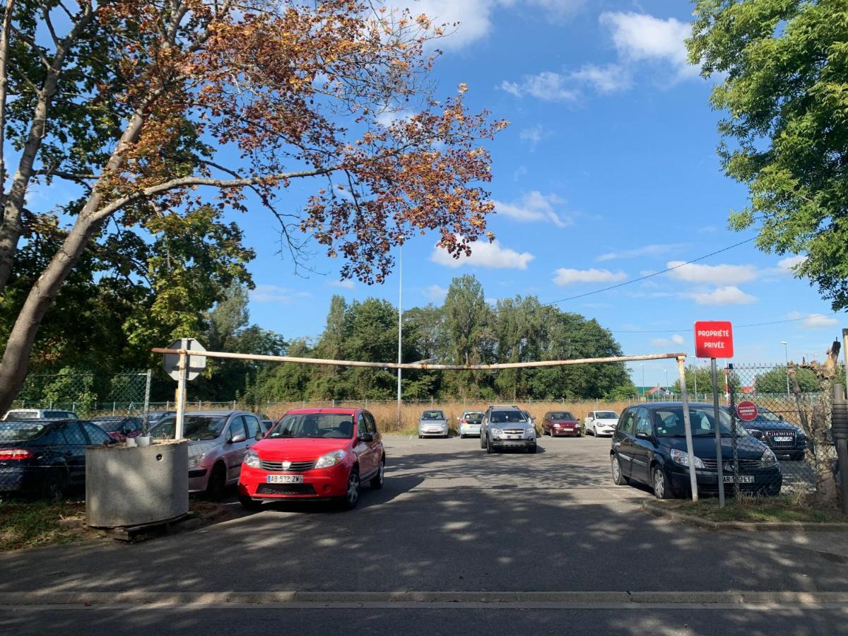Charmant Room Chez Nous Bus Direct Orly Ablon-sur-Seine Exterior foto